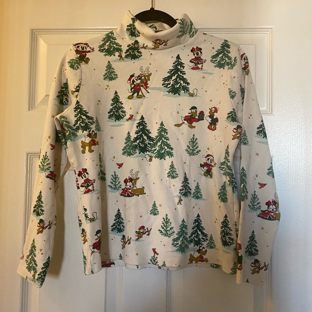Mickey Turtleneck